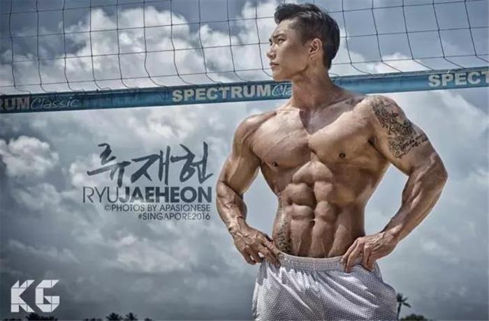 韩国肌肉帅哥Ryu JaeHeon完美身材写真集